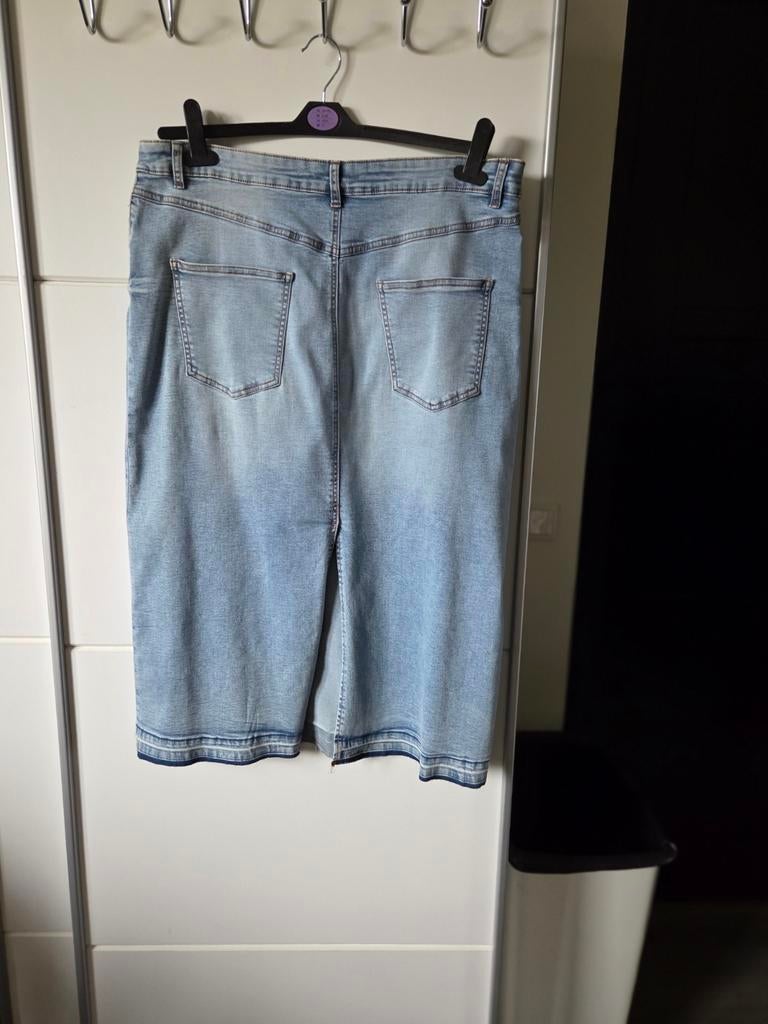 Stretch spijkerrok - Slechts 1x gedragen, Kleding | Dames, Rokken, Maat 46/48 (XL) of groter, Ophalen of Verzenden, Zo goed als nieuw