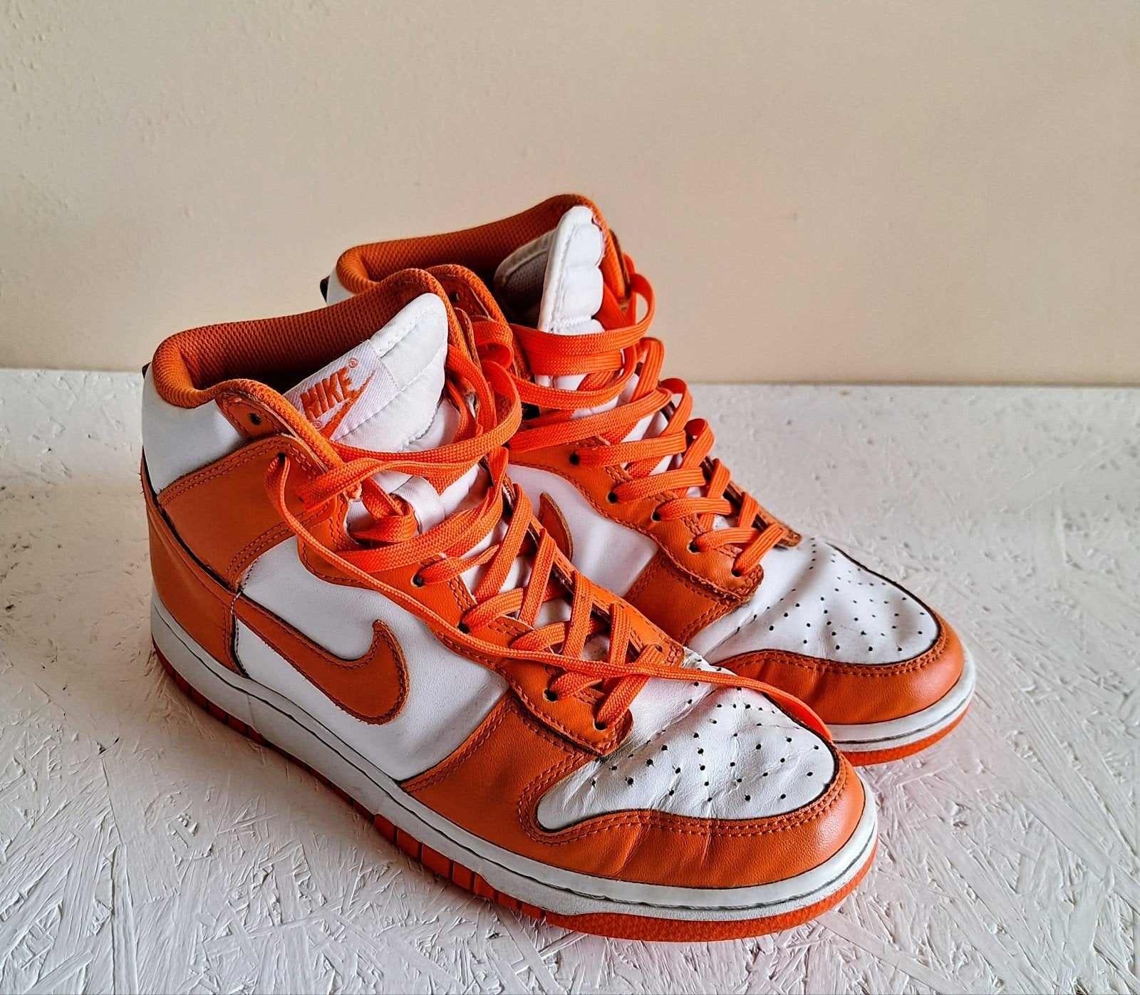 Nike Dunk High, wit orange, 40,5, Nike, Oranje, Ophalen of Verzenden, Sneakers of Gympen