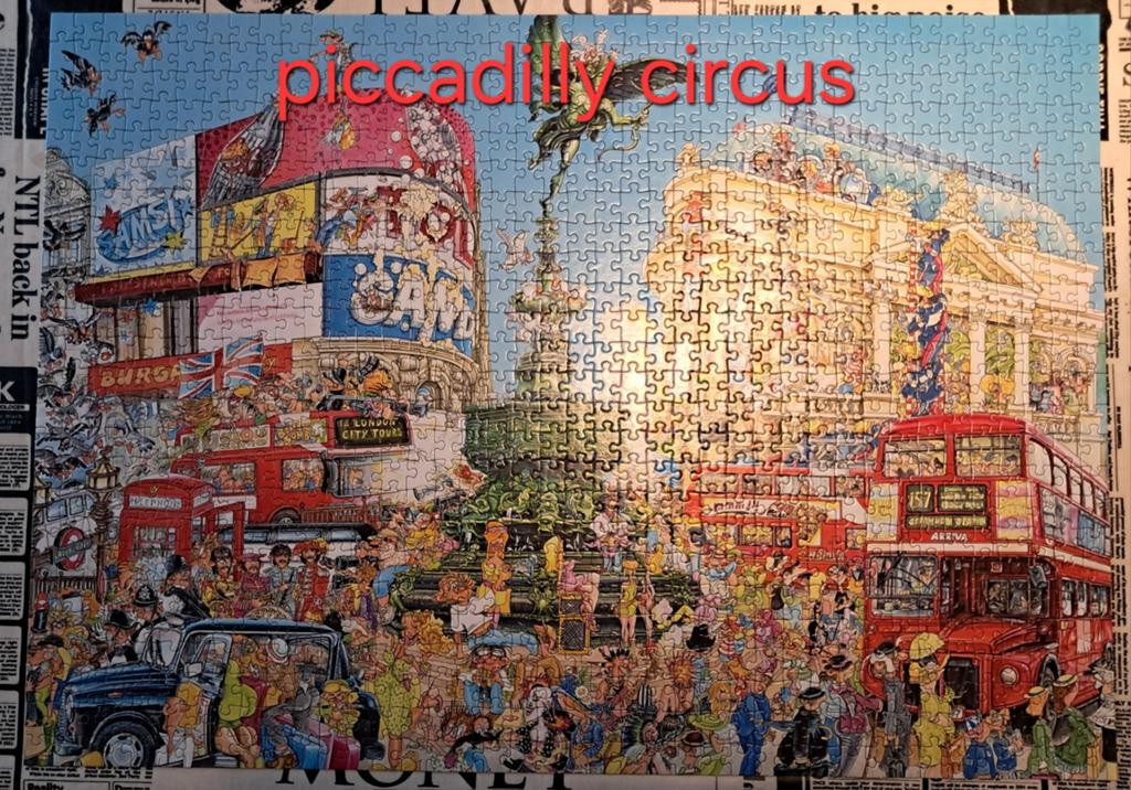 2 complete puzzels King Comic collection. Zie omschrijving., Hobby en Vrije tijd, Ophalen, 500 t/m 1500 stukjes, Zo goed als nieuw