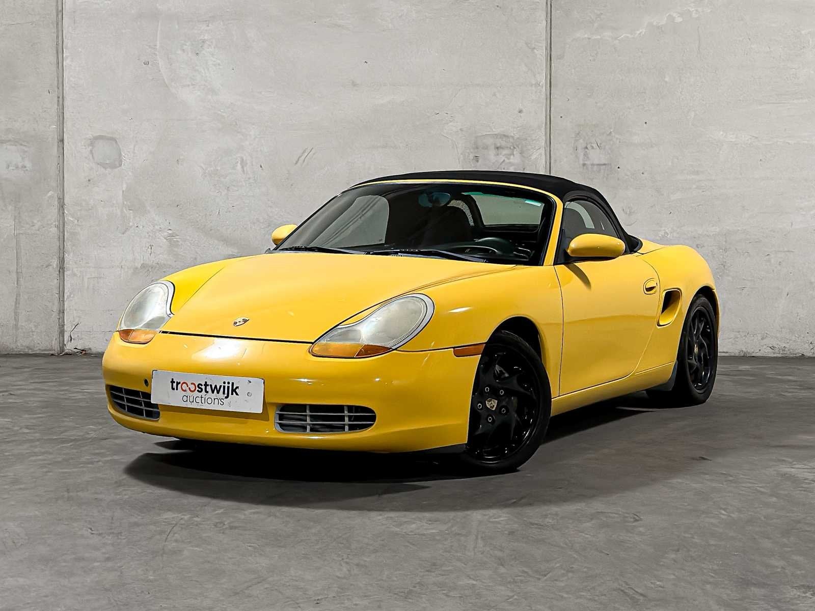 Porsche Boxster 986 2.7 220pk 2000 Youngtimer, Auto's, Gebruikt, Cabriolet, Bedrijf, Handgeschakeld