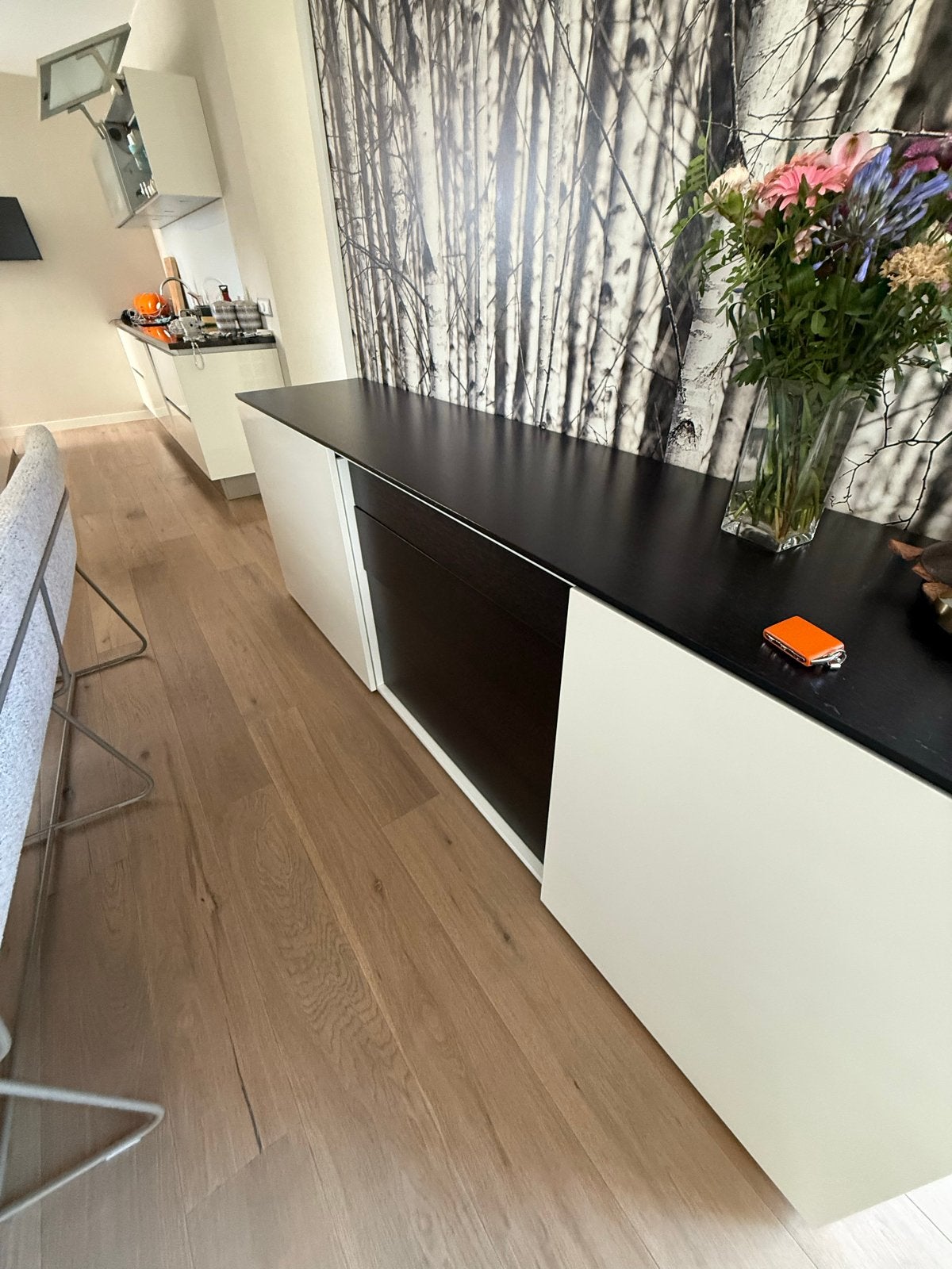 Hooglans witte kast met laden en deuren - 240x88 cm, Huis en Inrichting, Kasten | Dressoirs, Ophalen, Gebruikt, 200 cm of meer