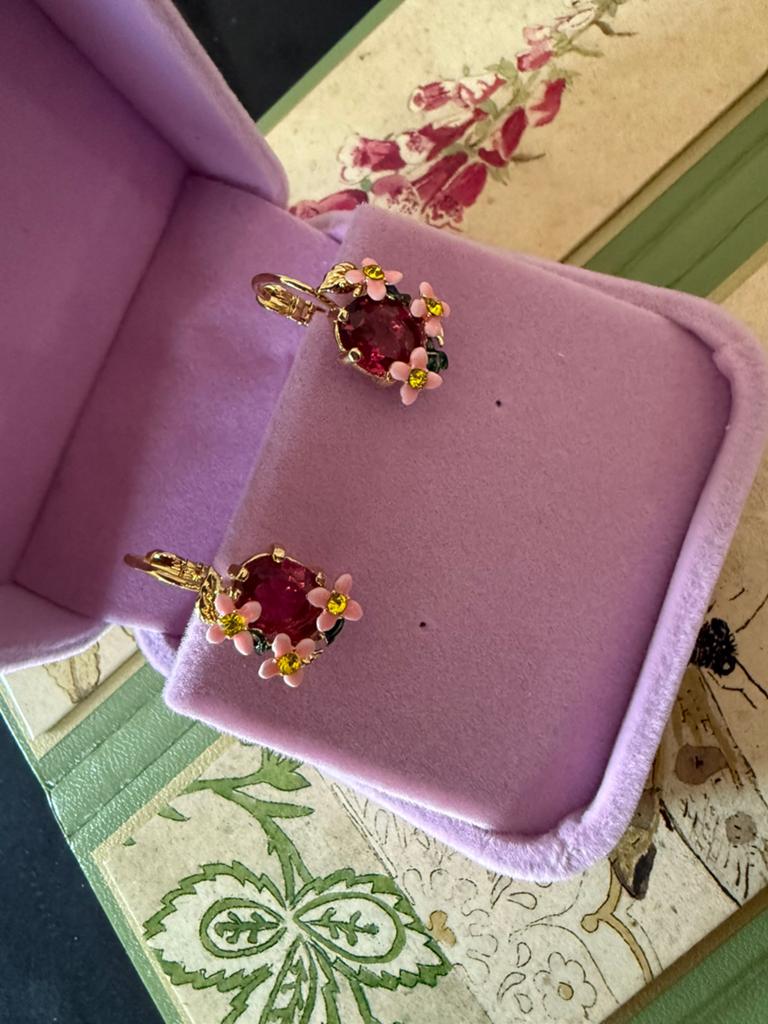Prachtige nieuwe oorbellen van Les Nereides, Ophalen of Verzenden, Nieuw, Overige materialen