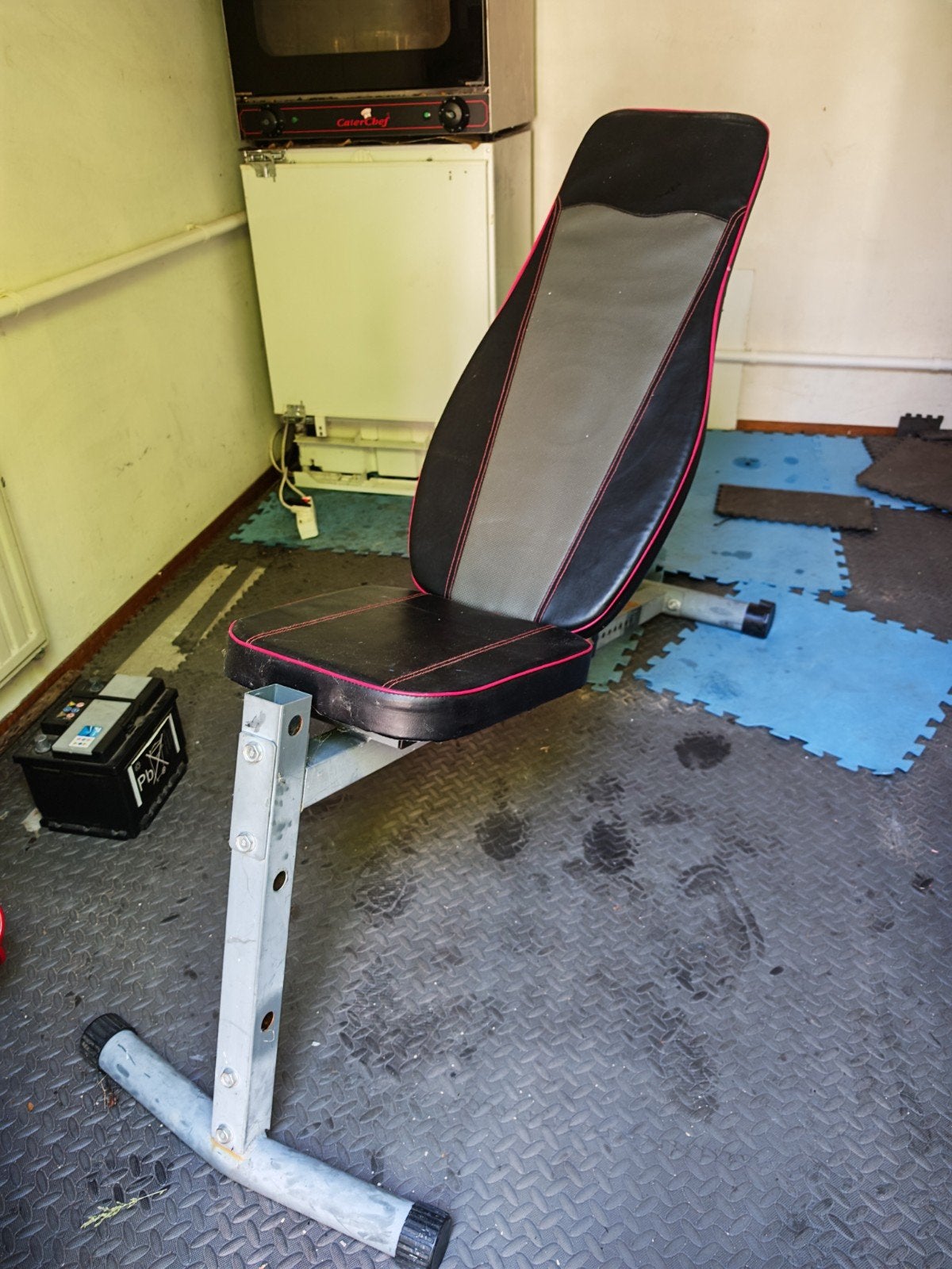 Verstelbare fitnessbank / trainingsbank, Sport en Fitness, Fitnessmaterialen, Ophalen, Gebruikt, Fitnessbank
