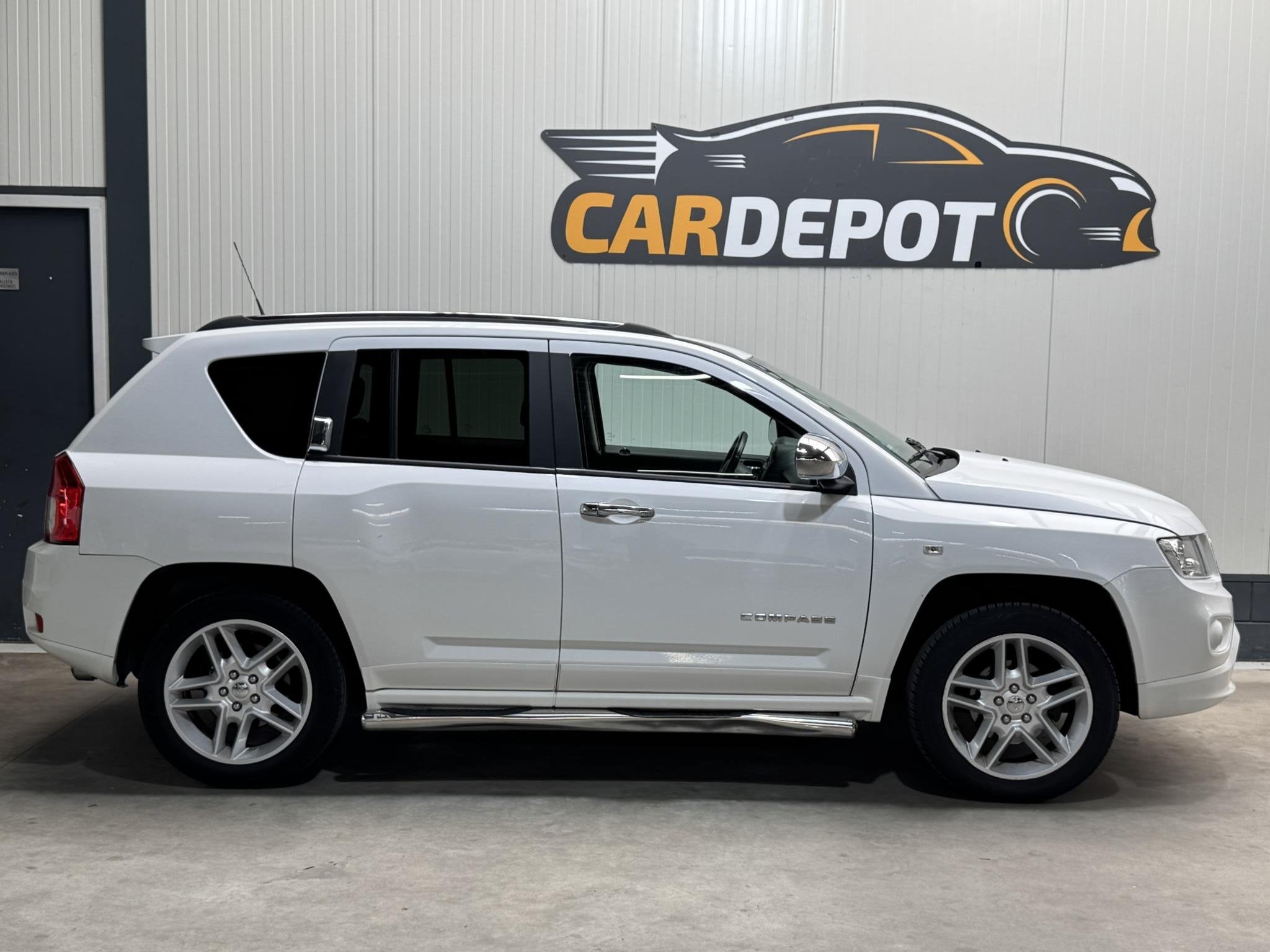 Foto 4 van Jeep Compass 2.4 Limited 4WD BAK KAPOT! MOTOR 100%