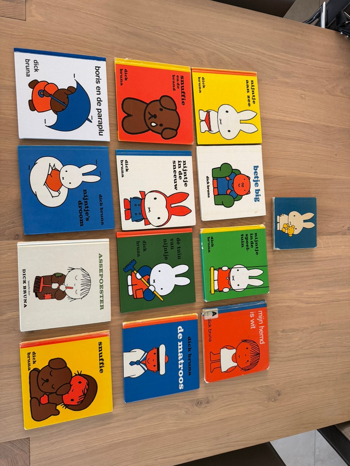 Nijntje boekjes 13 stuks gebruikt vintage, Boeken, Ophalen of Verzenden, Gelezen, 1 tot 2 jaar