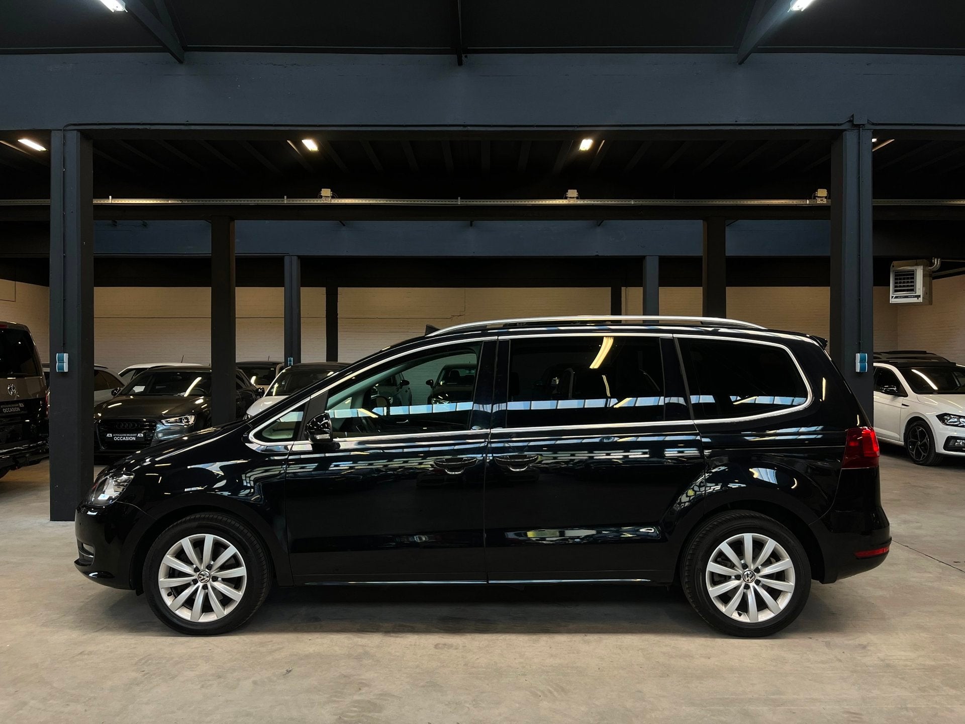 Volkswagen Sharan 1.4 TSI Highline 7pers/Camera/Led/Trekhaak, Auto's, Volkswagen, Voorwielaandrijving, 15 km/l, Euro 6, 4 cilinders