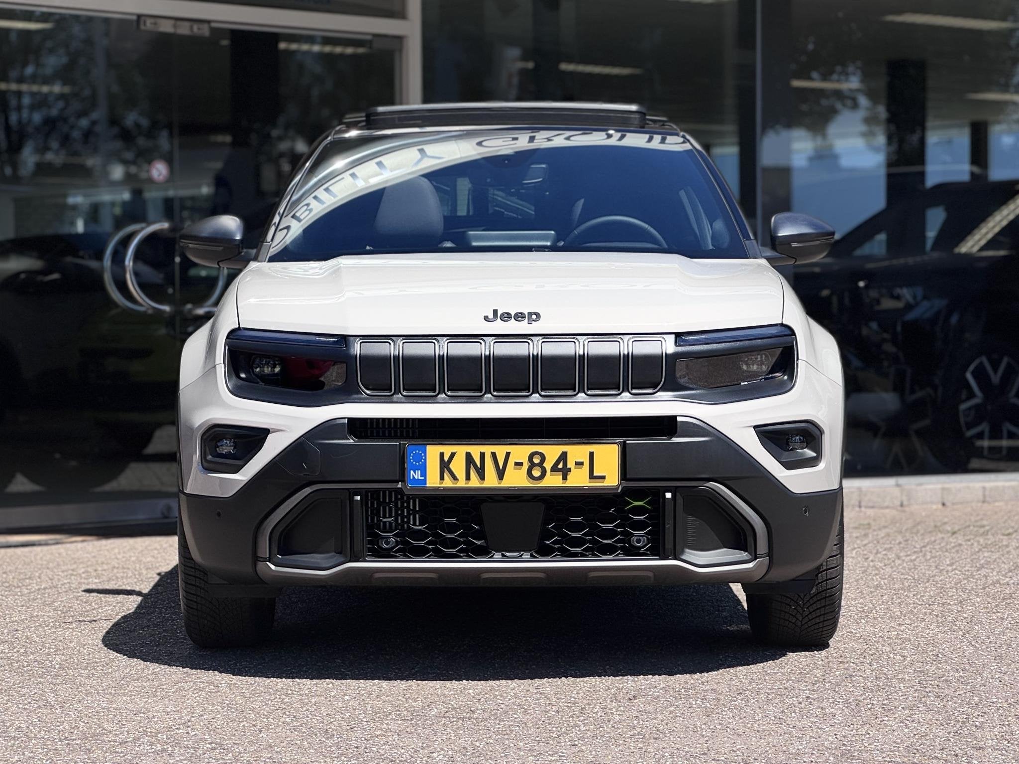 Jeep Avenger 1.2T 4xe Overland | Leer | Panoramadak | Carpla, Auto's, Jeep, Automaat, 145 pk, Gebruikt, 1199 cc