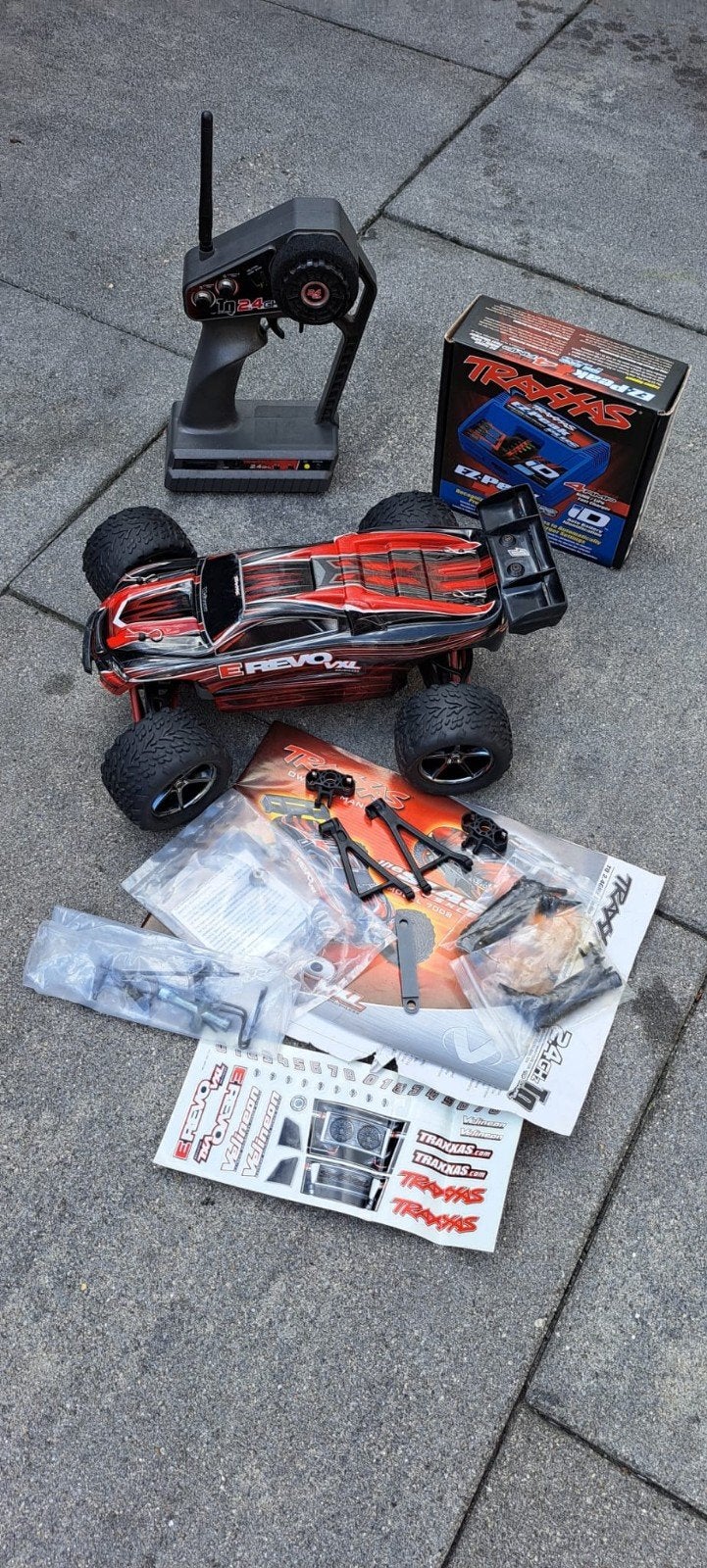 Traxxas E-Revo 4x4 VXL Brushless RC Auto met Extra's, Elektro, Auto offroad, Ophalen of Verzenden, Zo goed als nieuw