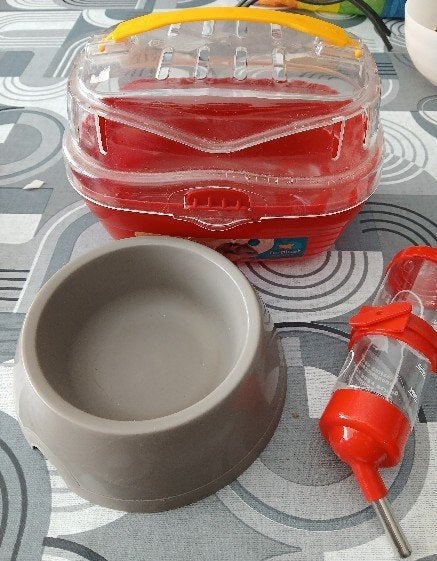 drink en eet bakje en vervoer bakje voor klein klaag dier, Ophalen of Verzenden, Zo goed als nieuw, Verzorging