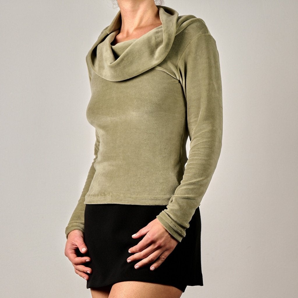 Khaki Viscose Velours Top HANDGEMAAKT! NIEUW!, Kleding | Dames, Maat 38/40 (M), Overige kleuren, Nieuw, Ophalen of Verzenden