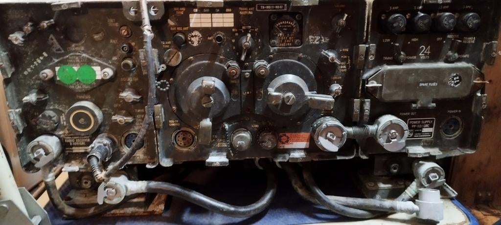 Leger radio, Ophalen, Landmacht, Nederland