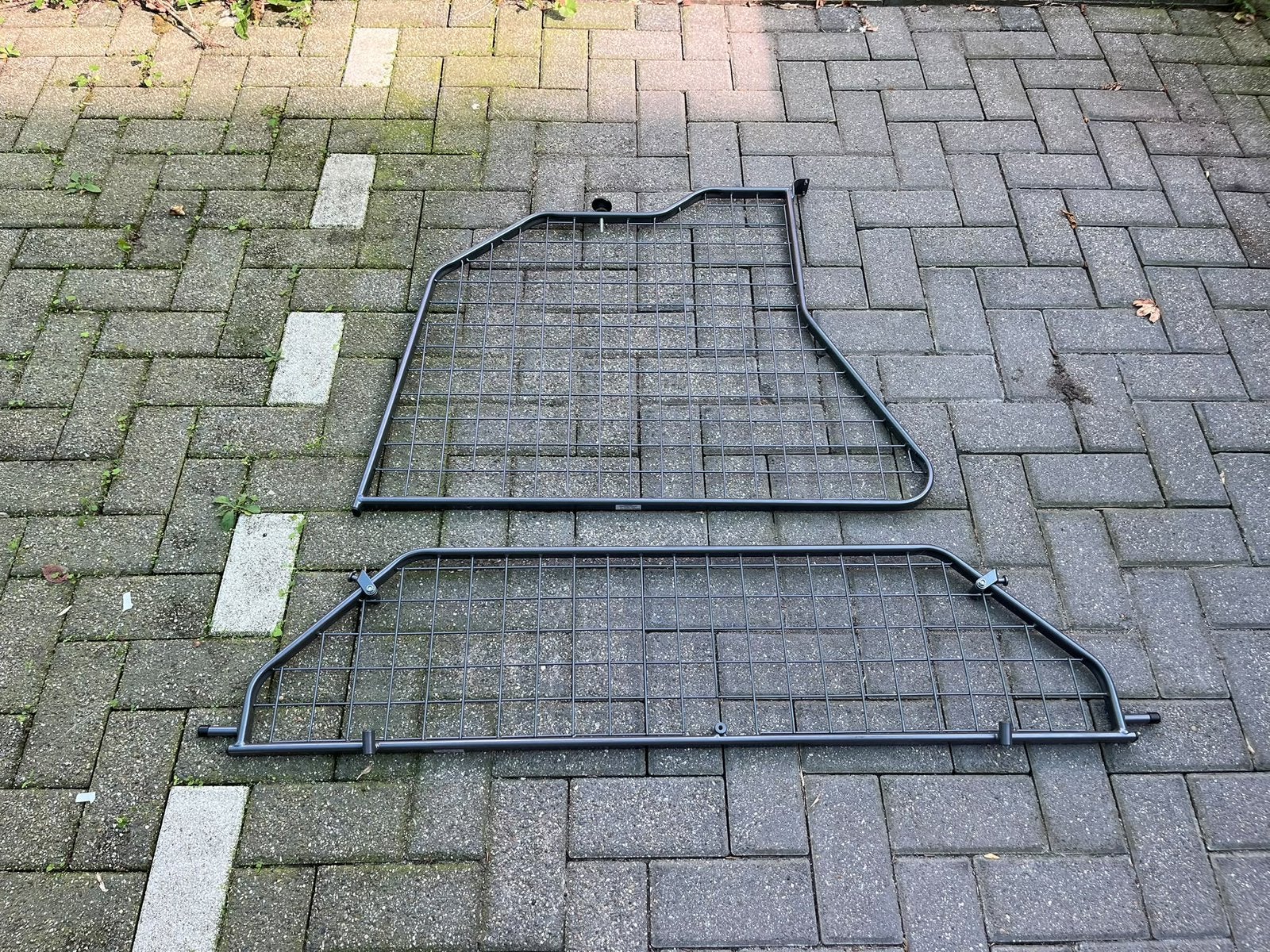 Travall hondenrek + divider Mercedes C-Klasse S204 2007-2011, Ophalen, Zo goed als nieuw