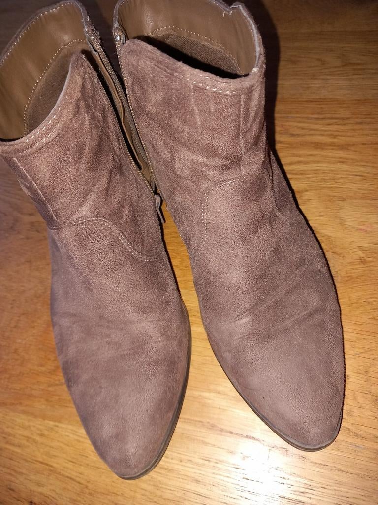 Trend One mt 40, Bruin, Lage of Enkellaarzen, Ophalen of Verzenden, Trend One