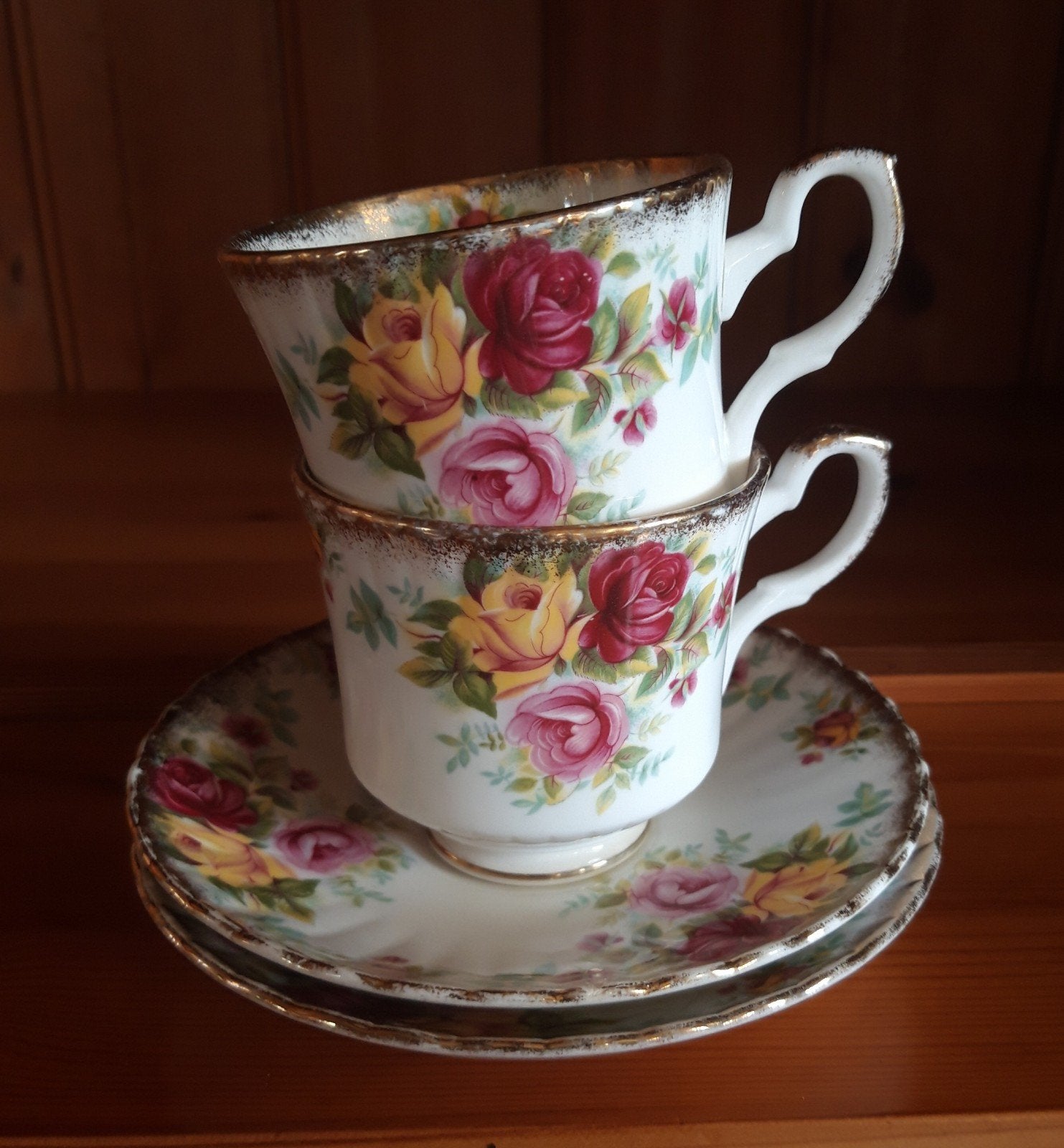2 kop en schotels Bouquet Royal Stafford, Ophalen