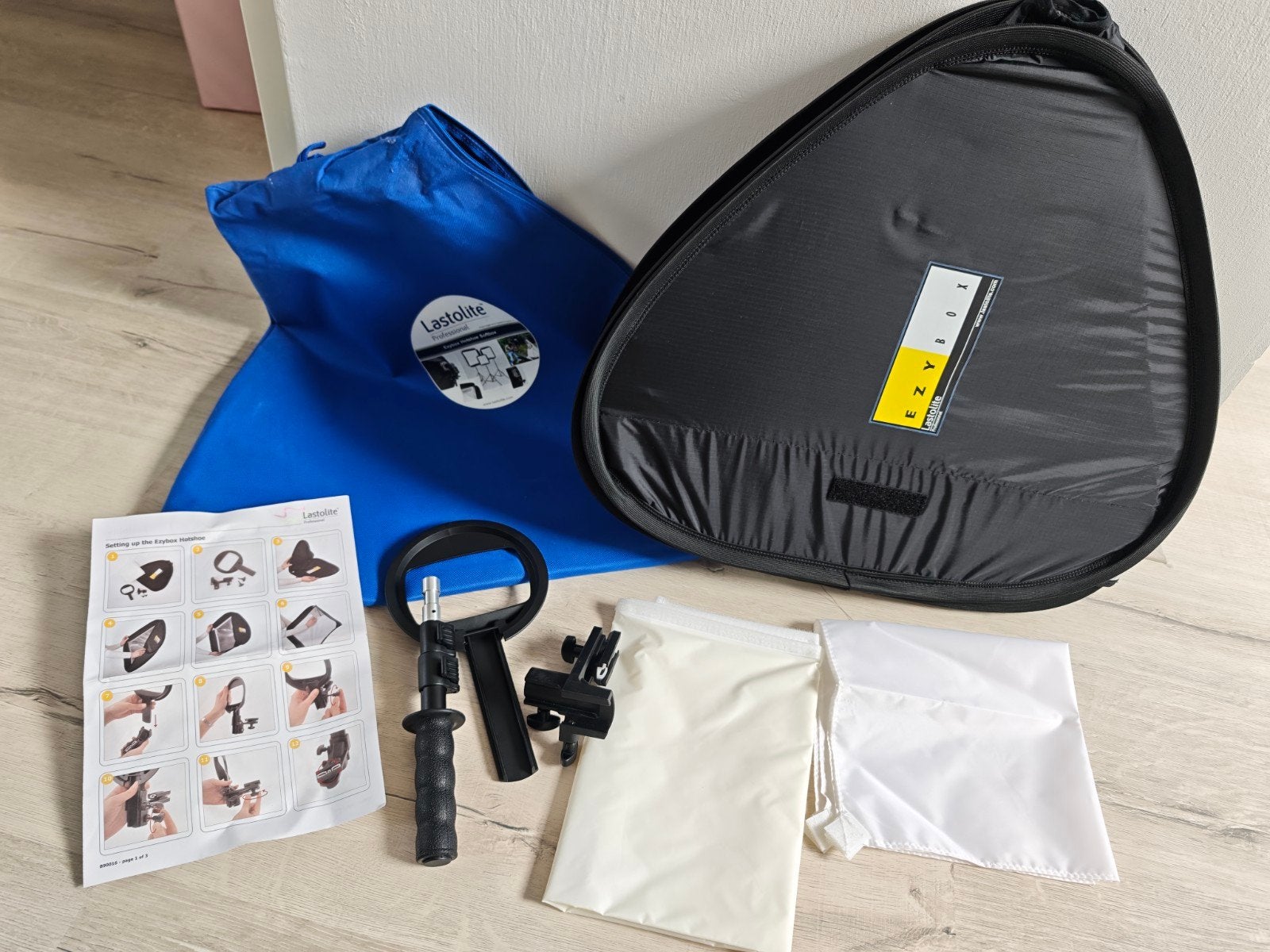 Lastolite Ezybox Hotshoe Softbox Kit - Zo goed als nieuw, Lamp of Flitsset, Ophalen of Verzenden, Zo goed als nieuw, Lastolite