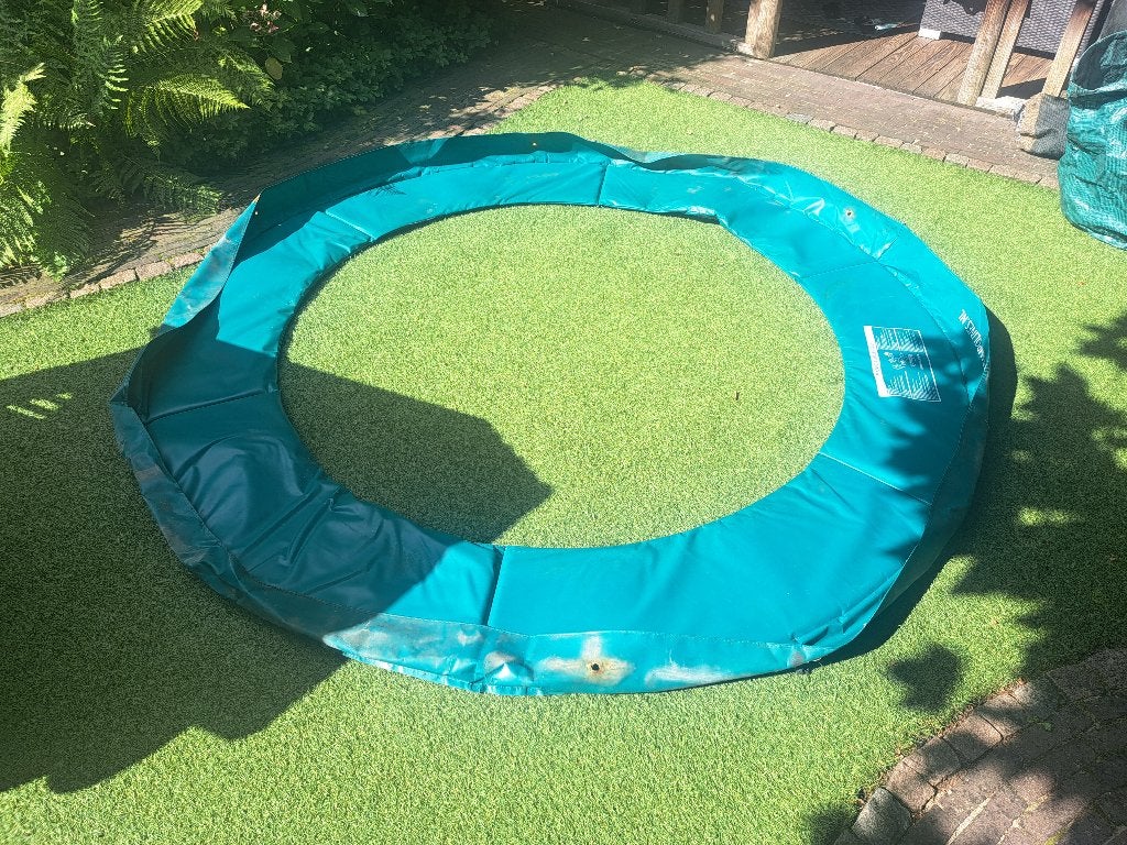 Trampoline beschermrand rond 244 cm, Ophalen, Gebruikt