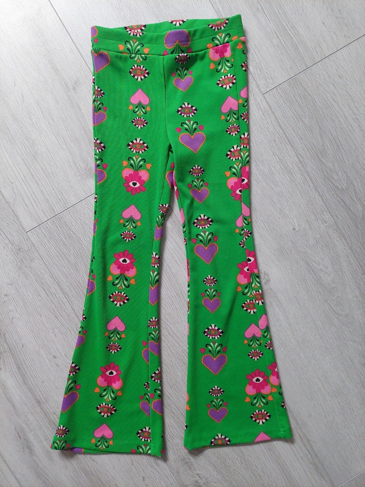 Groene flared broek maat 122/128 meisje shoeby lizzy, Ophalen of Verzenden, Zo goed als nieuw, Meisje, Broek