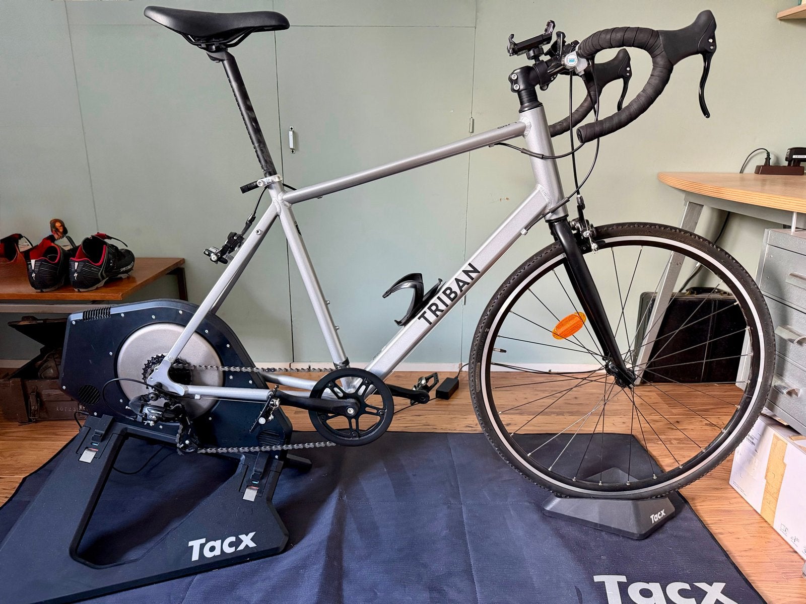 Tax Neo & Triban RC 100 Racefiets - Zo goed als nieuw, Aluminium, Zo goed als nieuw, 53 tot 57 cm, Ophalen