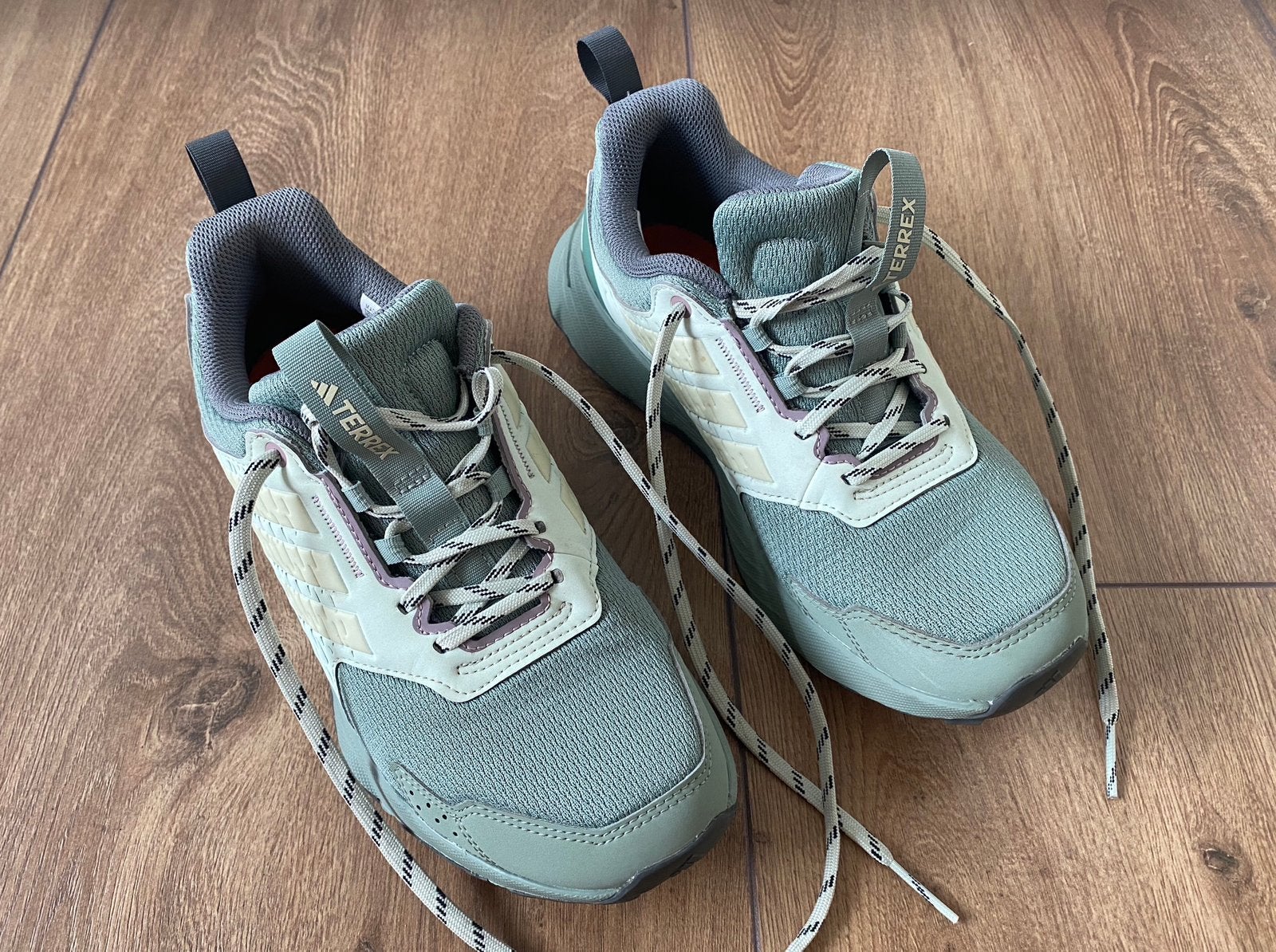 Adidas Terrex wandelschoenen dames maat 38,5 of 5,5, Ophalen of Verzenden, Zo goed als nieuw, Schoenen