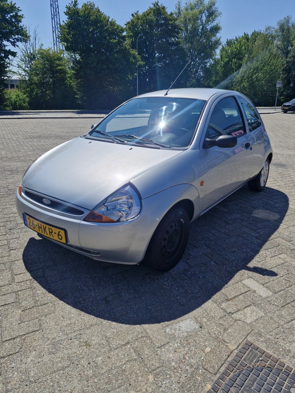 Ford Ka 1.3 I 44KW 2009 Grijs, Auto's, Ford, Bedrijf, Ka, Benzine, D, Hatchback, Handgeschakeld, Origineel Nederlands, Zilver of Grijs