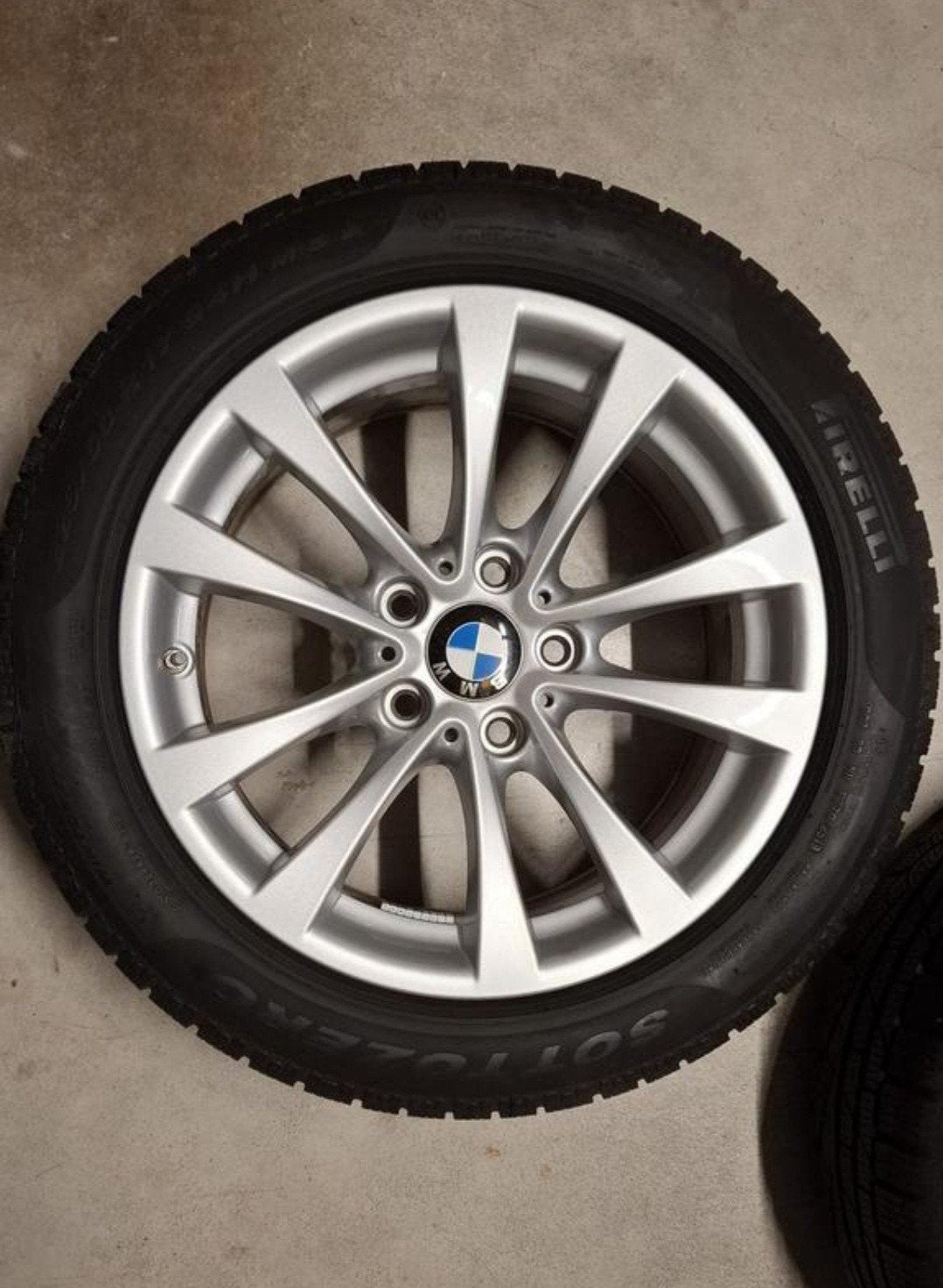 Originele BMW 17 inch winterset Styling 395 Pirelli Runflat, Banden en Velgen, 17 inch, 225 mm, Winterbanden