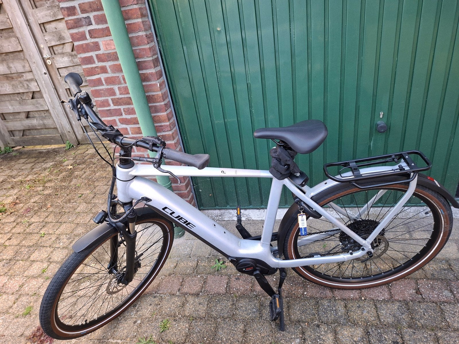Cube Touring Hybrid Pro 62cm E-bike - Bosch Performance Line, Ophalen, Zo goed als nieuw, Cube, 59 cm of meer