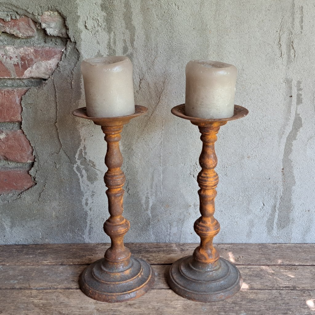 2x Brocante gietijzeren kandelaar roest hoogte 27cm *Etage3*, Huis en Inrichting, Gebruikt, ., Ophalen of Verzenden, .