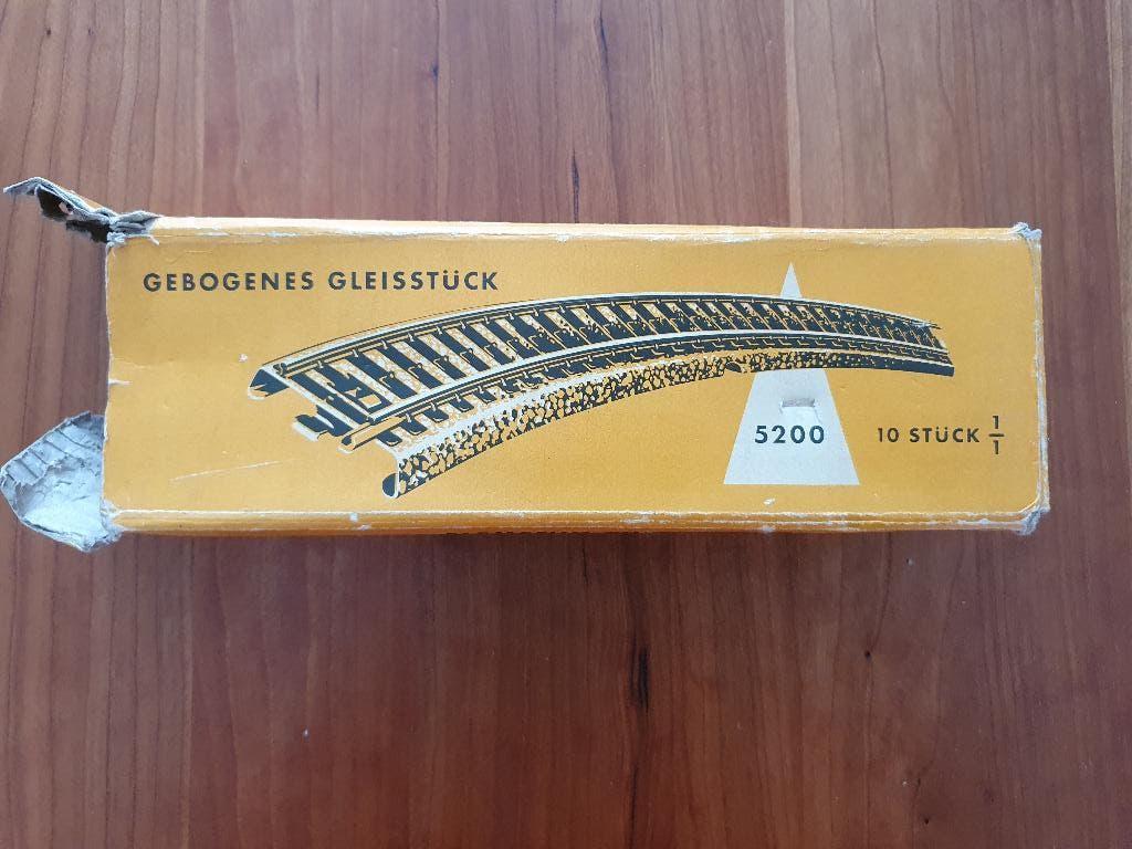 Märklin 10x m-rail bocht 5200, Hobby en Vrije tijd, Modeltreinen | H0, Wisselstroom, Gebruikt, Rails, Ophalen of Verzenden