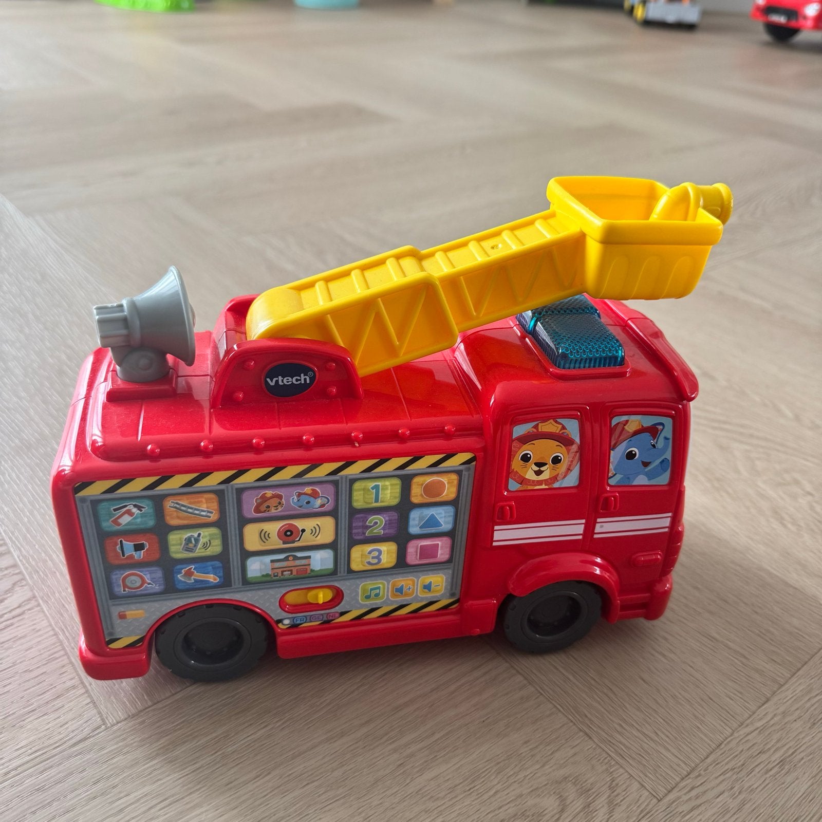 VTech Brandweerauto met Geluid en Licht, Ophalen, Zo goed als nieuw