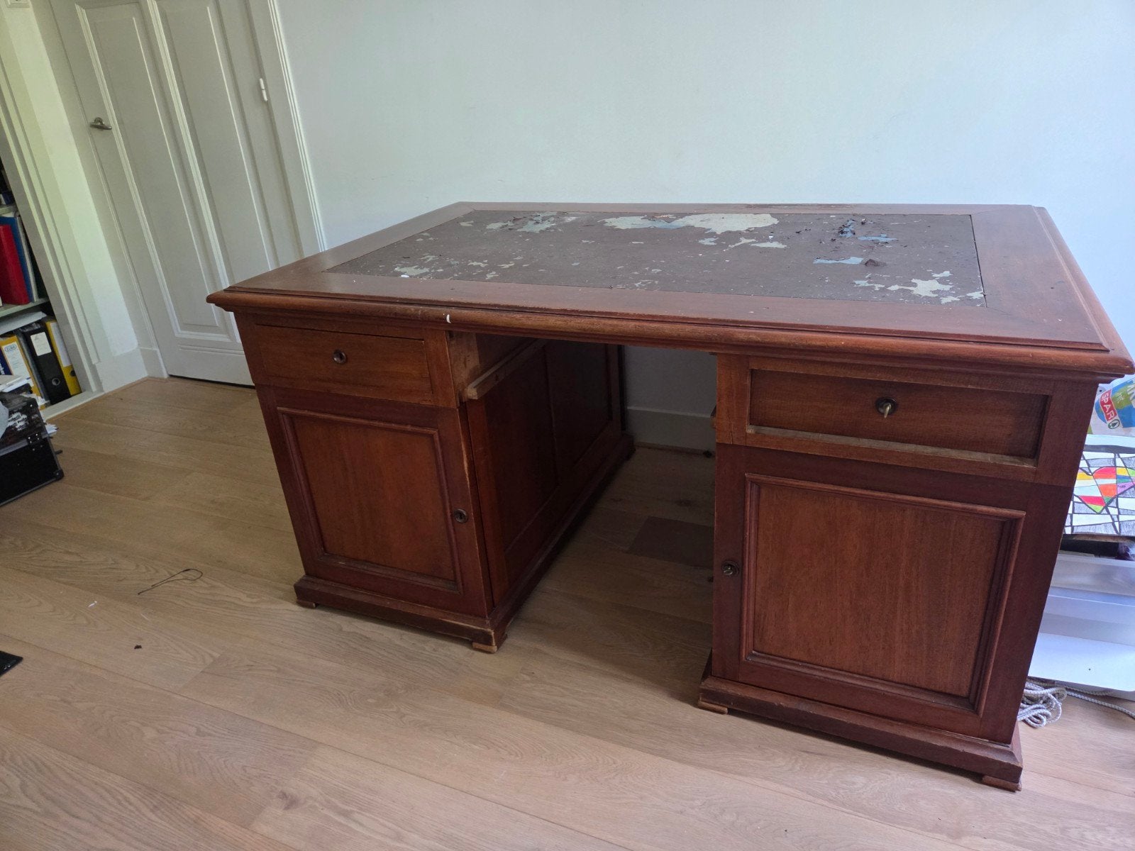 antiek bureau, Ophalen