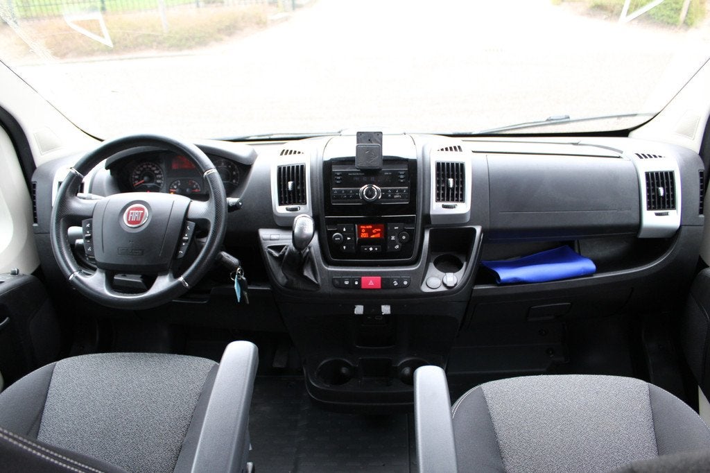 Fiat Ducato 35 2.3 MultiJet 130PK Euro6 Automaat L4H2 Maxi L, Auto's, Gebruikt, 2500 kg, Zwart, Origineel Nederlands