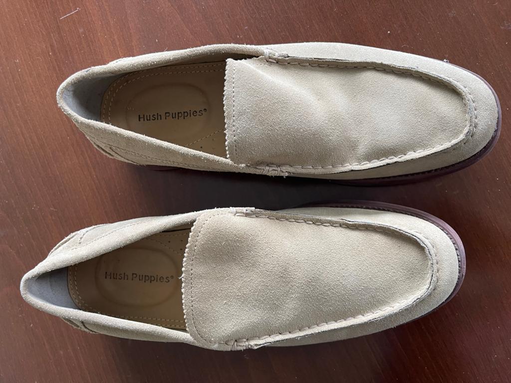Hush Puppies Nicholson Heren Loafers - Beige Suède - Maat 43, Ophalen of Verzenden, Zo goed als nieuw, Overige kleuren, Loafers