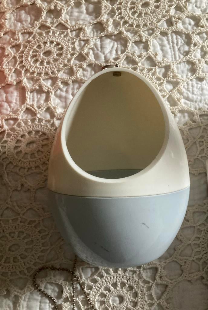 Vintage eivormige plantenhanger Present time wit/blauwgrijs, Verzamelen, Retro, Ophalen of Verzenden, Huis en Inrichting