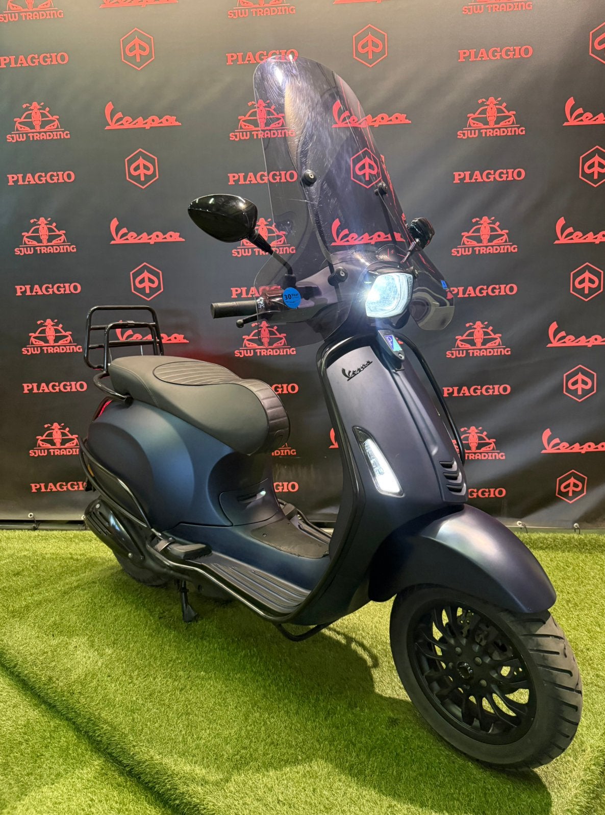 Vespa Sprint 2015 Snor/Brom! Opaco Blue / Led Verlichting!, Fietsen en Brommers, Ophalen of Verzenden, Benzine