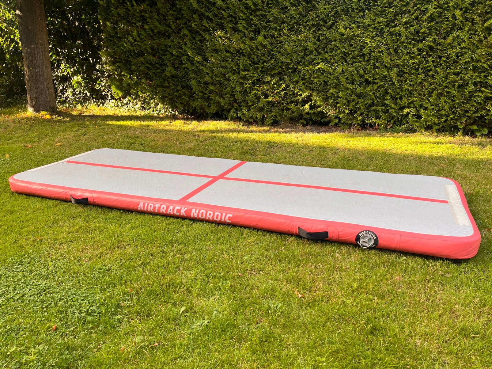 Airtrack 300 x 100 x 10cm., Ophalen, Gebruikt, Roze, Materiaal