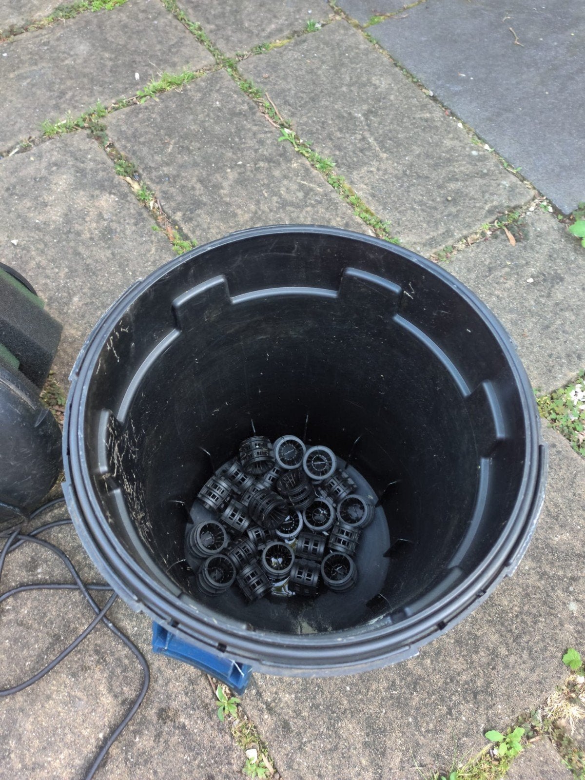 Vijverfilter met pomp - Gebruikt maar functioneel, Tuin en Terras, Vijver-toebehoren, Ophalen, Gebruikt, Vijverfilter