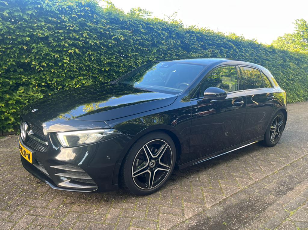 Mercedes-Benz A-Klasse A 180 d 116pk 7G-DCT 2019 Zwart, Auto's, 1345 kg, Zwart, 4 cilinders, Zwart