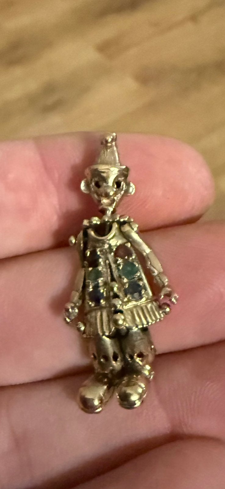 9K gouden hanger clown met edelstenen verzamelobject, Gebruikt, Overige voorstellingen, Ophalen of Verzenden, Met edelsteen