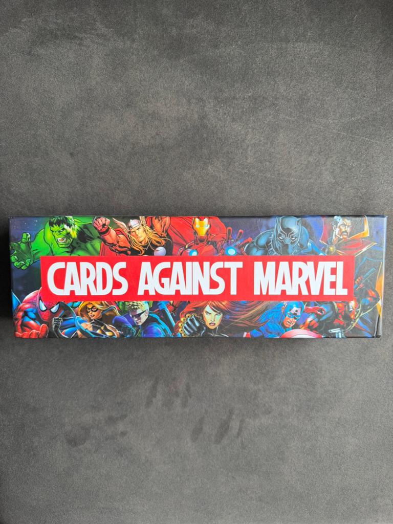 Marvel - Cards Against Marvel, Vijf spelers of meer, Ophalen, Zo goed als nieuw