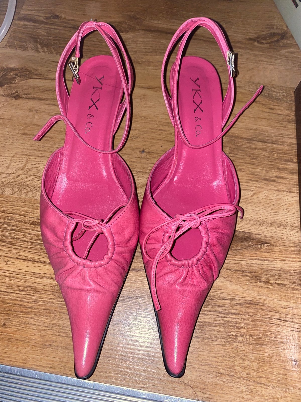 3 paar schoenen maat 42 valt als 41 7,5 weinig gedragen leer, Kleding | Dames, Schoenen, Ophalen, Schoenen met lage hakken, Overige kleuren