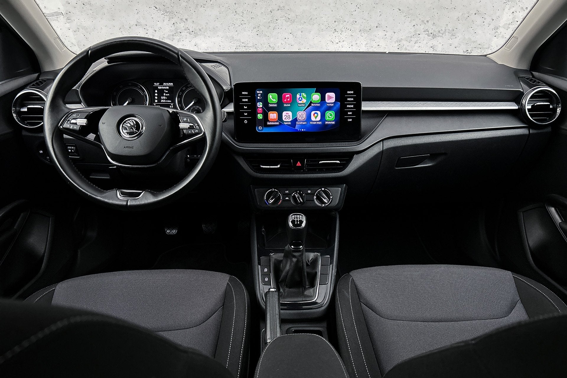 Skoda Fabia 1.0 TSI Ambition | LED koplampen | Navigatie | A, Auto's, Voorwielaandrijving, Gebruikt, Euro 6, Origineel Nederlands