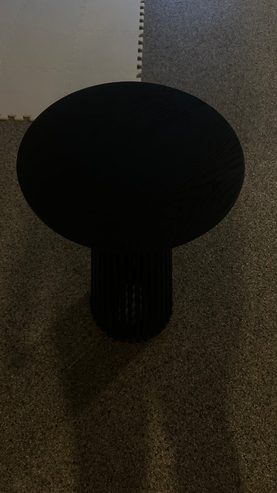 Kwantum bijzettafel, Minder dan 55 cm, Rond, Zo goed als nieuw, Ophalen
