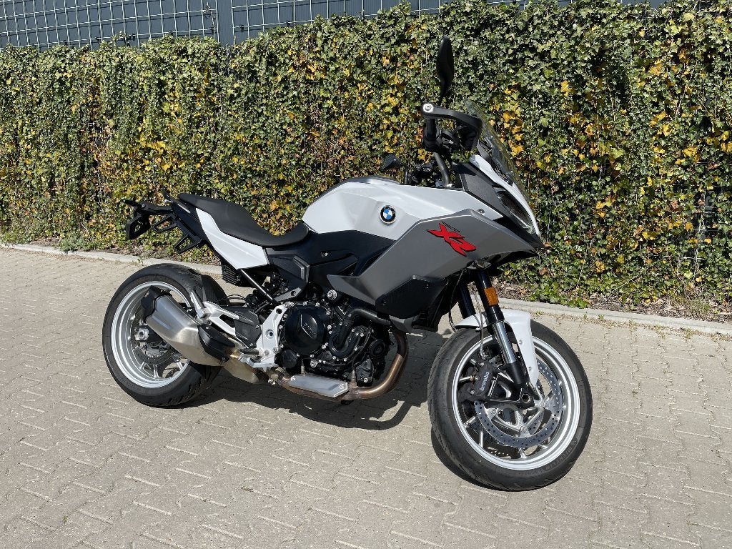 2024 BMW F900XR WSBK Champion Edition | BTW MOTOR | 7600km, Motoren, 2 cilinders, Occasion, Handvatverwarming, Motorrijbewijs A