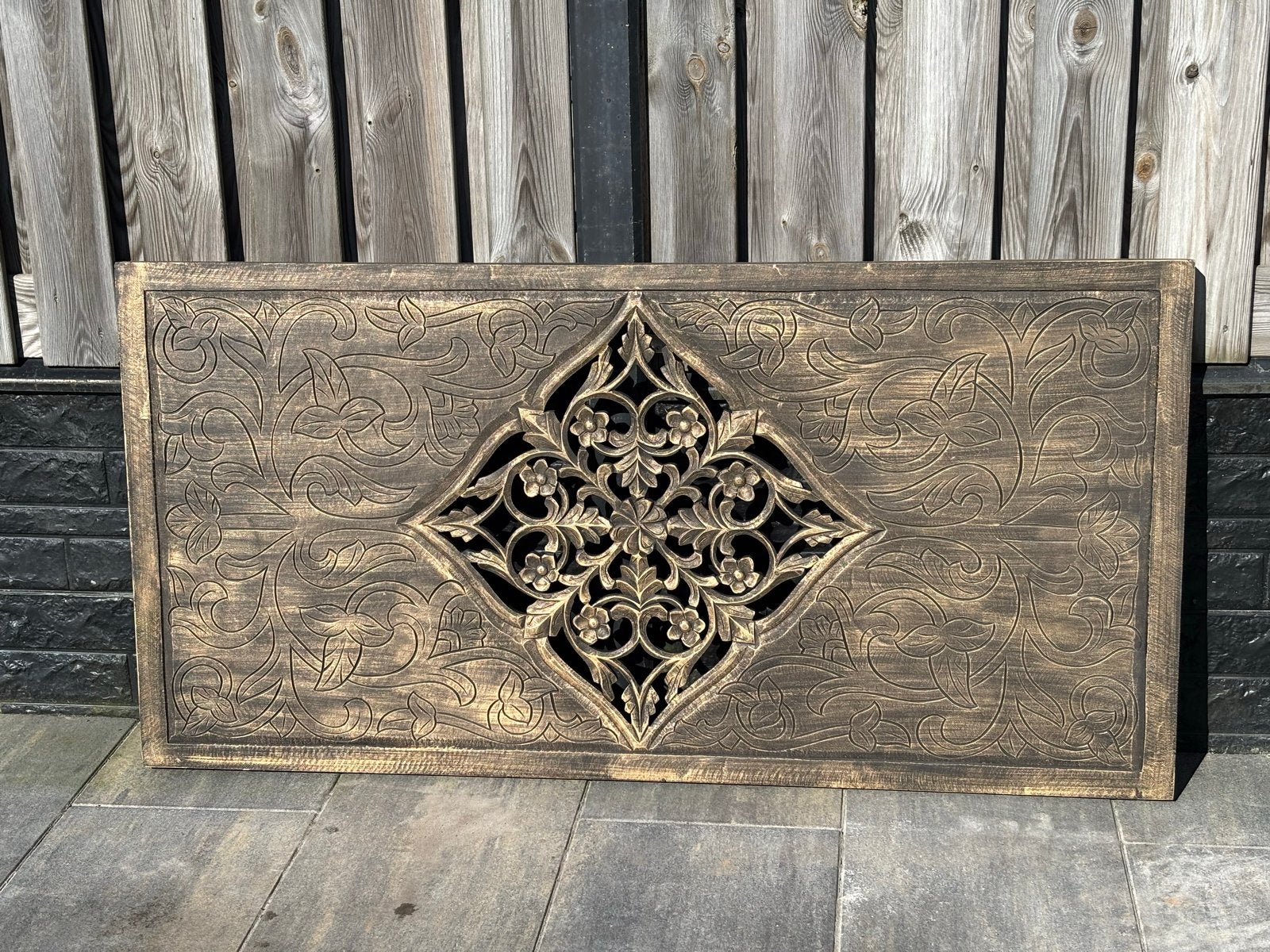 Prachtig handgesneden houten wandpaneel, Oosters design, Ophalen, Oosters, Hout, Zo goed als nieuw