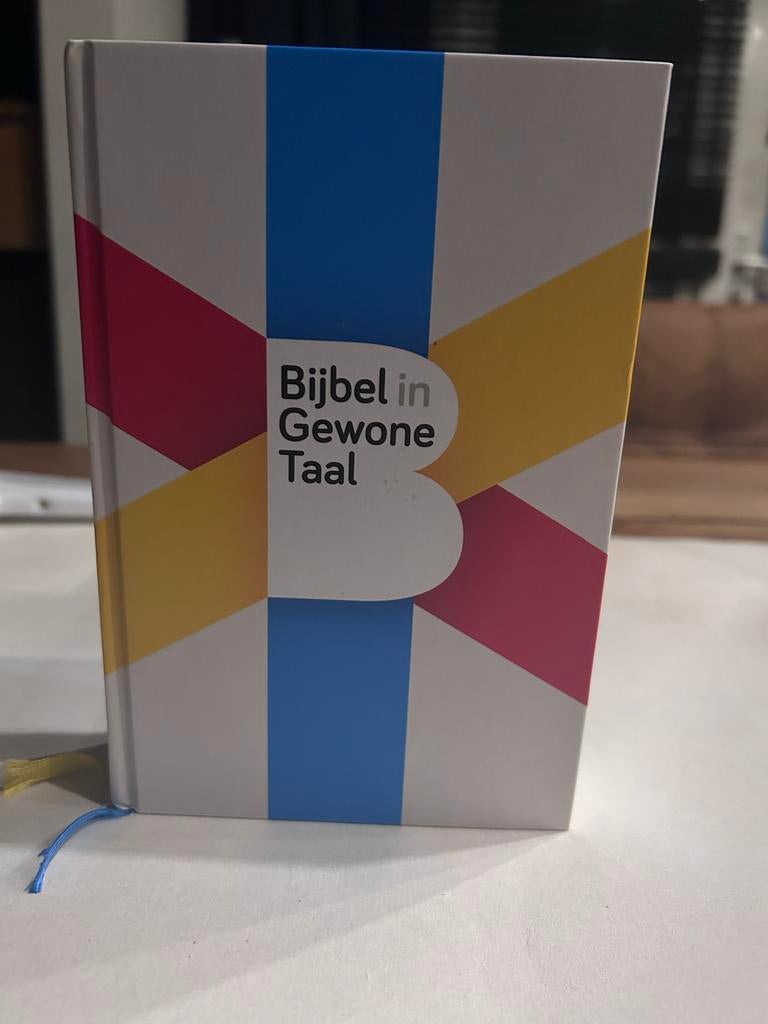 Bijbel in Gewone Taal - Nieuwstaat, Boeken, Ophalen of Verzenden, Zo goed als nieuw, Christendom | Katholiek