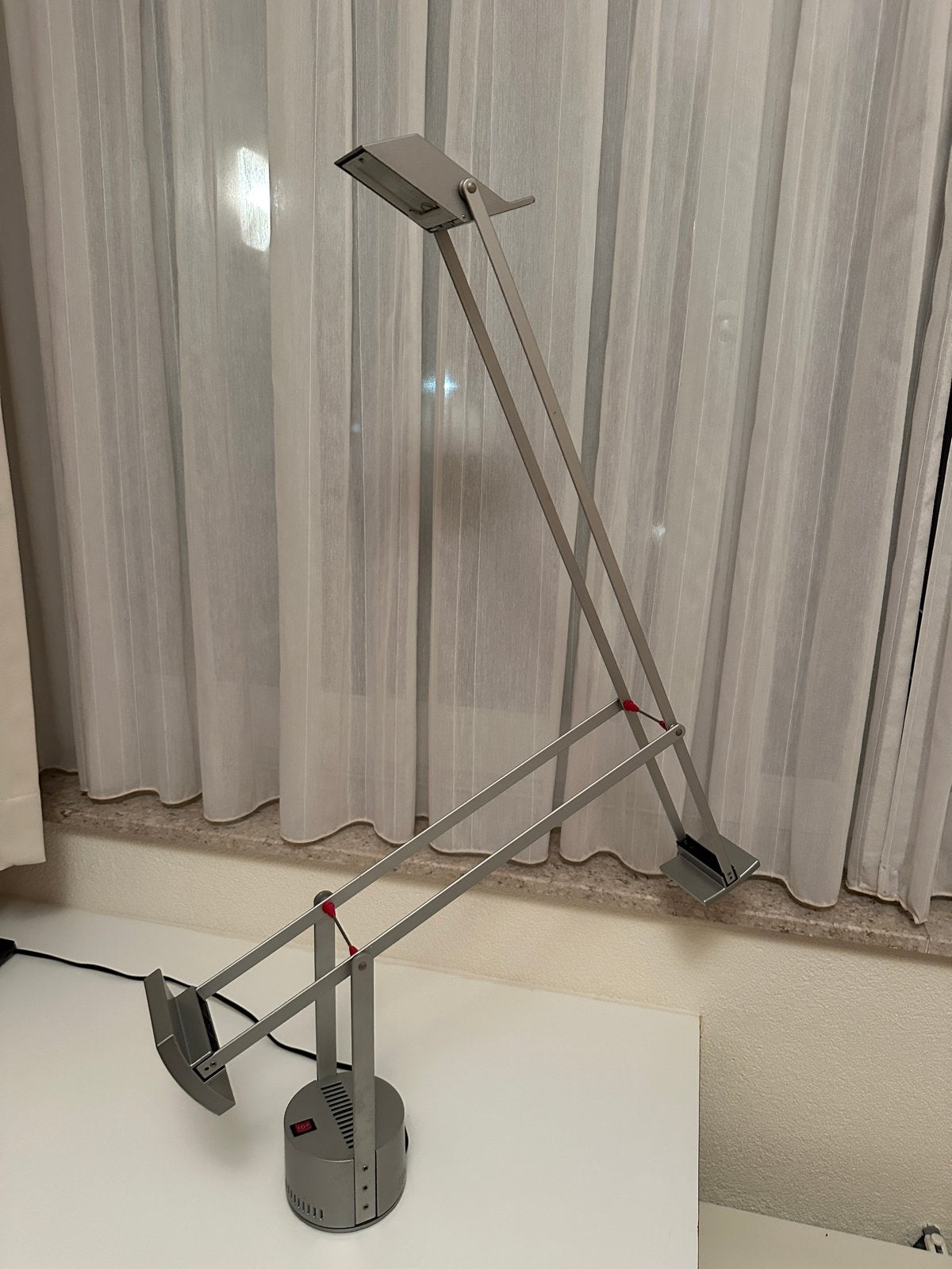Artemide Tizio 35 bureaulamp - Design klassieker, Bureaulamp, Verstelbaar, Overige fittingen, Ophalen of Verzenden