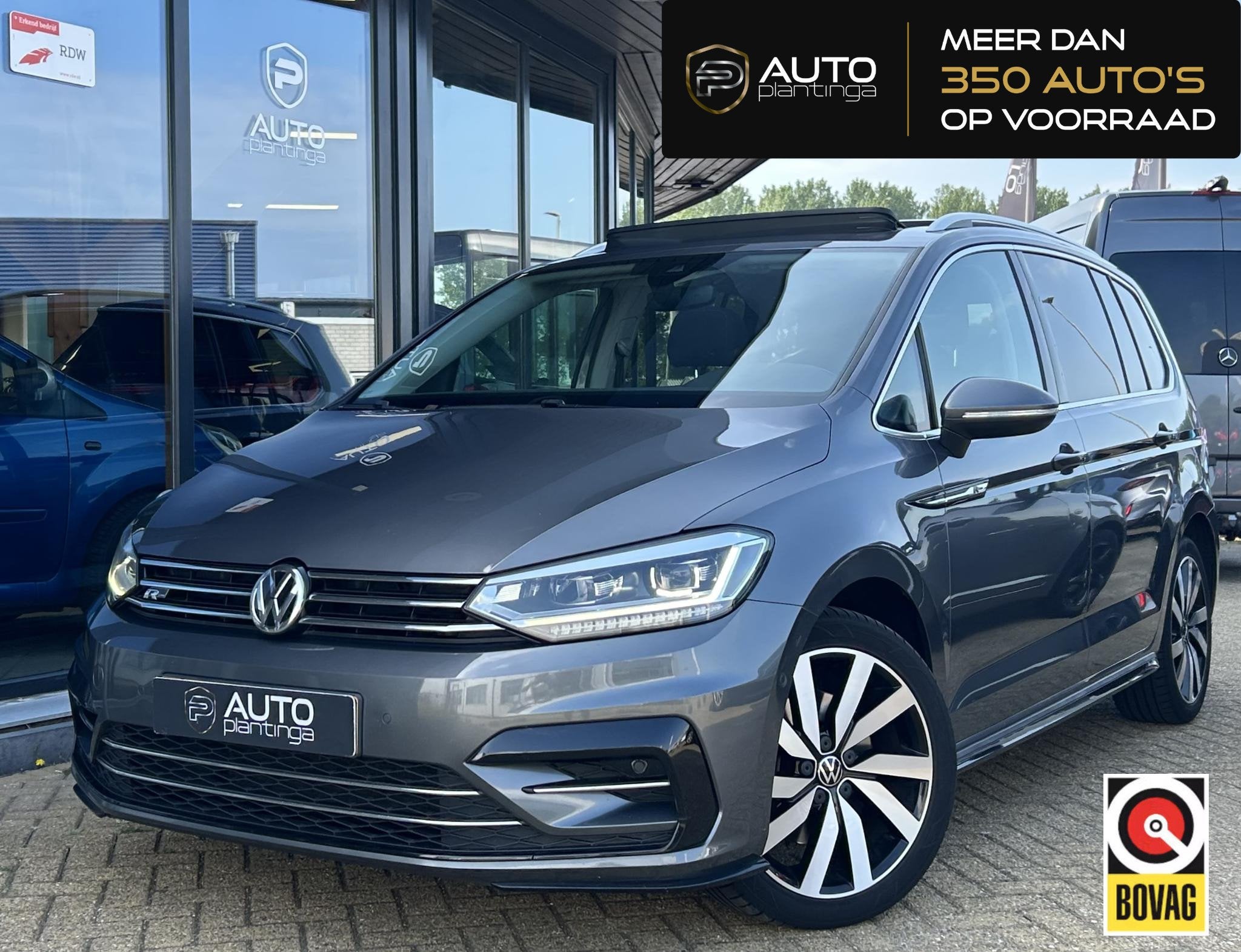 Volkswagen Touran 1.4 TSI Highline Business R 7p 150PK | BOM, Auto's, Gebruikt, 4 cilinders, 150 pk, 7 stoelen