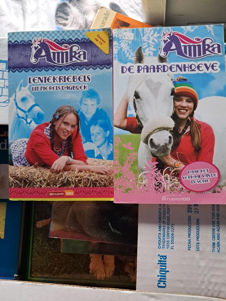 Amika jeugd pockets, Ophalen, Gelezen