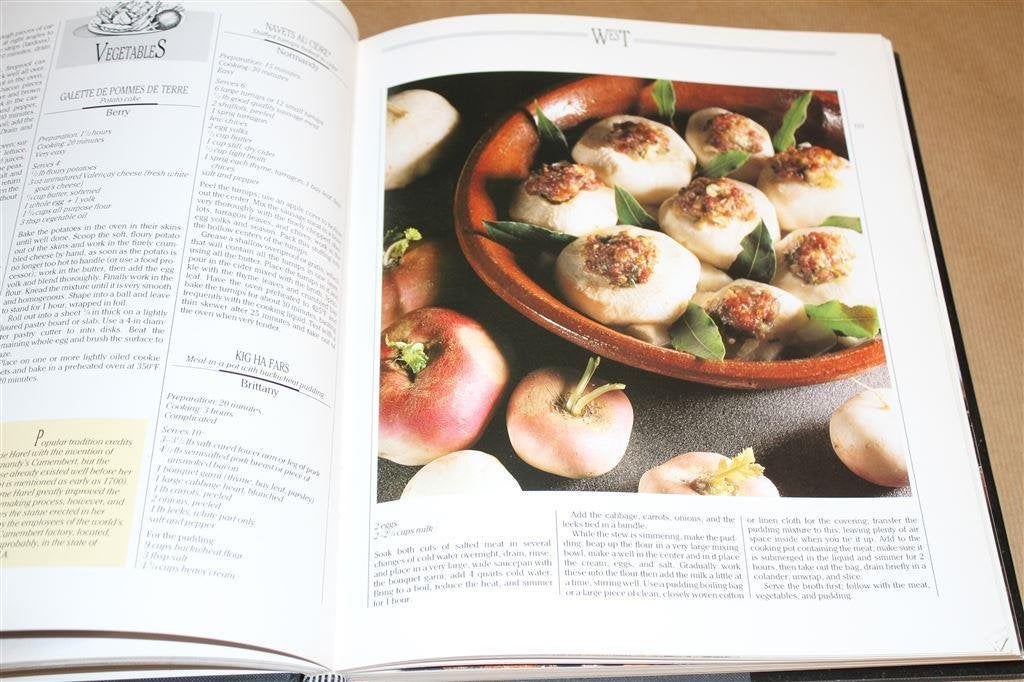 Franse streekkeuken. 300+ recepten, 8 regio's & 250 wijnen., Boeken, Ophalen of Verzenden, Gelezen, Frankrijk