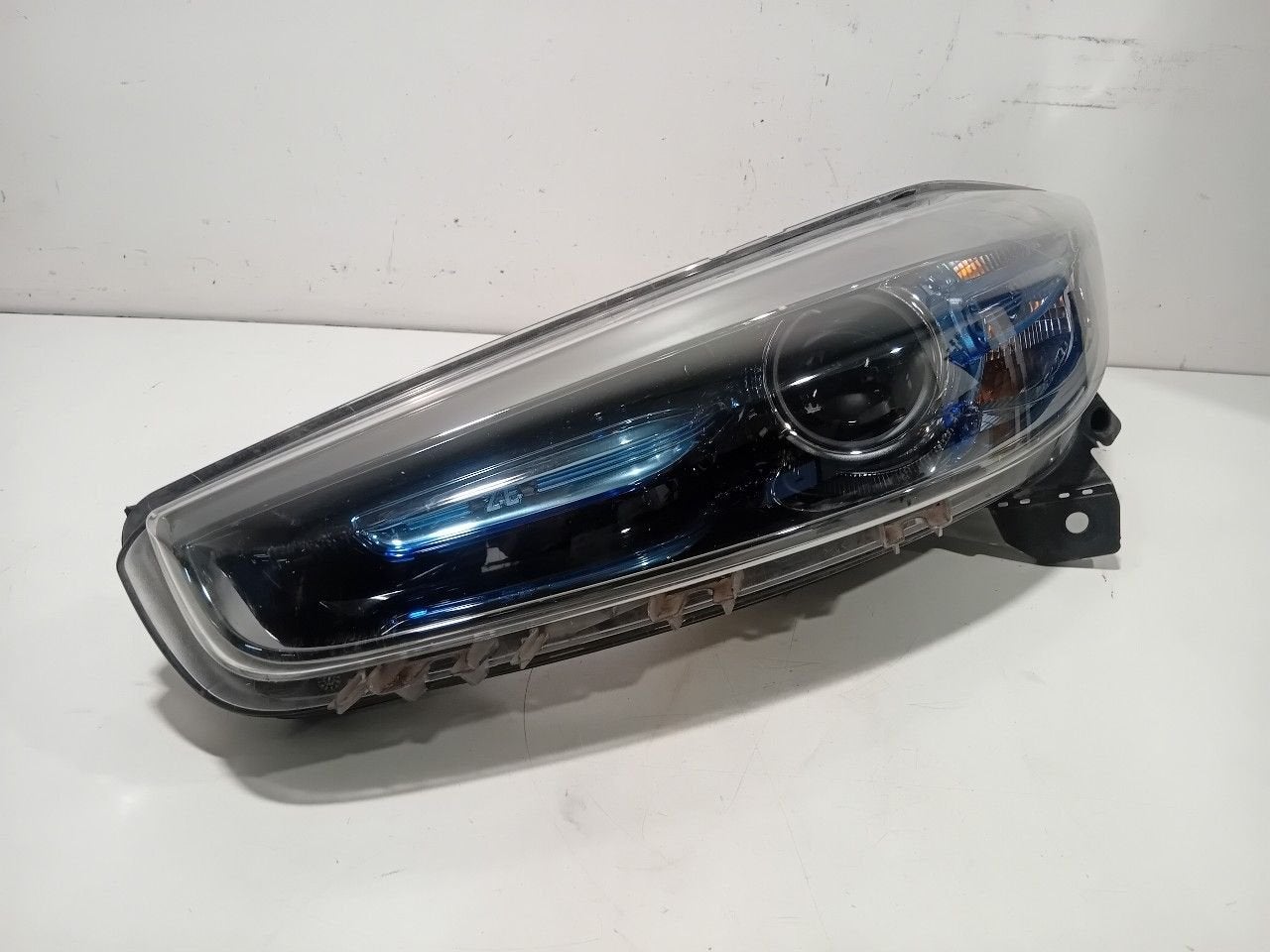 Koplamp links Renault Zoé, Onderdelen@venauto.nl, Van der Ven Autorecycling B.V., Gebruikt, Ettenseweg 76, 4706 PB Roosendaal, The Netherlands